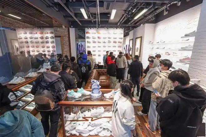 品牌听着洋气实际都是智商税你有吗？新利体育网页版不建议买的4个运动鞋(图8)