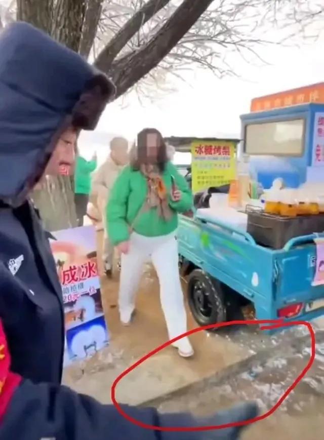 击者闪现评论区但网友仍有几个疑问！新利娱乐实锤了！“狗爬犁”事件目(图3)