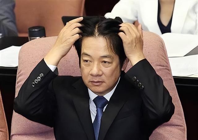 一句话就给送来了绝佳的机会郑丽文刚当选3天萧美琴的(图3)