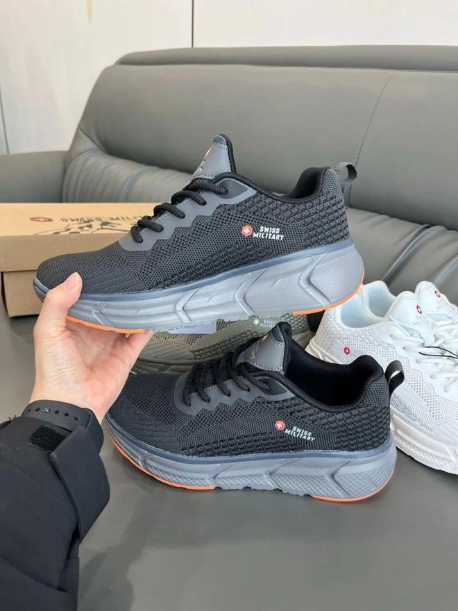 动鞋推荐!性价比绝了户外通勤两不误!踢走班味放肆去野春夏户外宝藏情侣运(图17) 动鞋推荐!性价比绝了户外通勤两不误!踢走班味放肆去野春夏户外宝藏情侣运(图17)