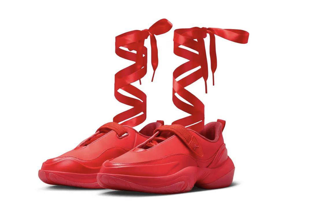 女团氛围感的运动鞋吗？国际鞋履｜TA会是最有(图10)